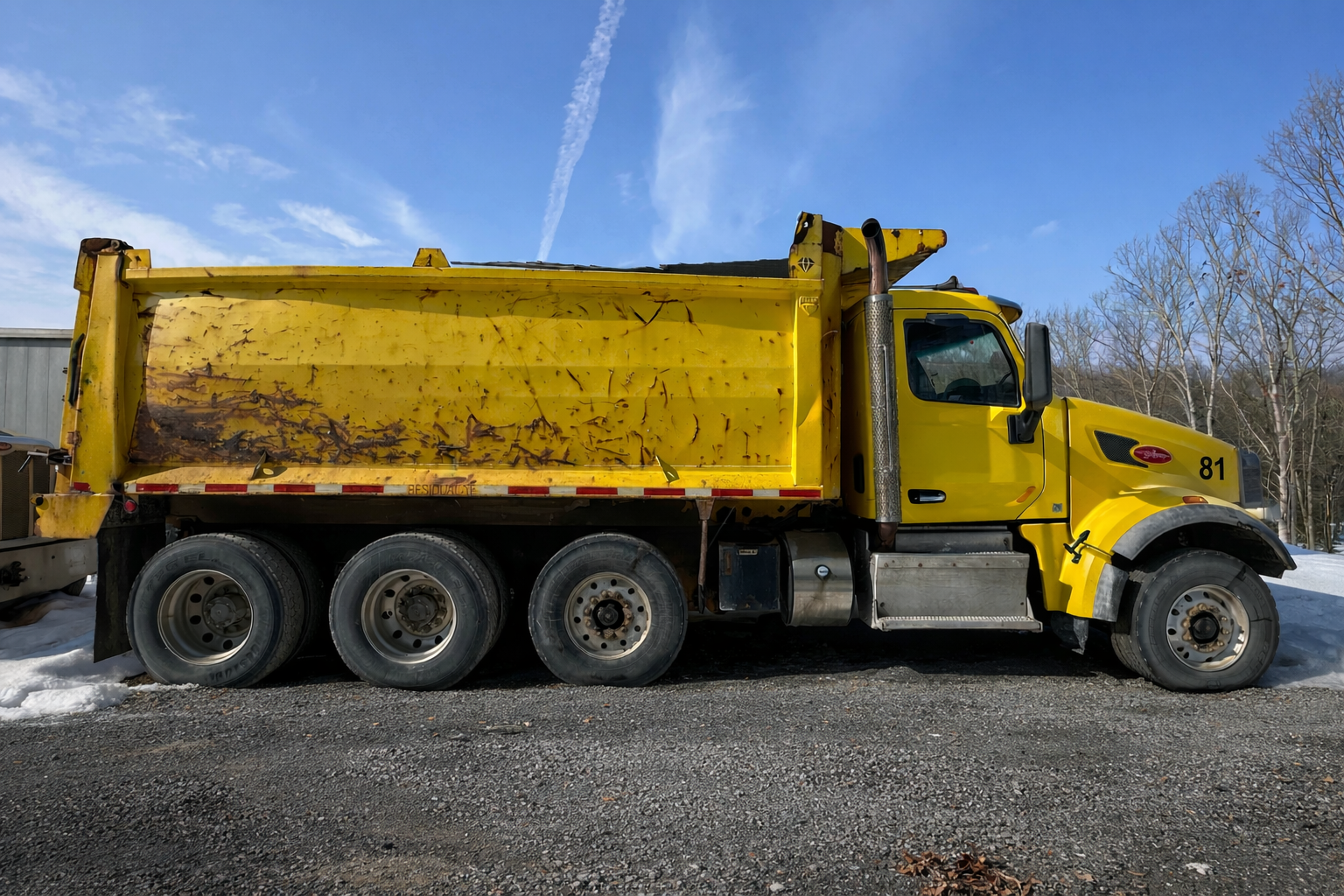 2017 PETERBILT 567 - view 2 of 49
